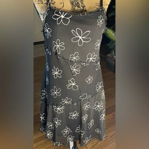 EUC Wild Fable strap dress Black white design.Lined dress with adjustable strap